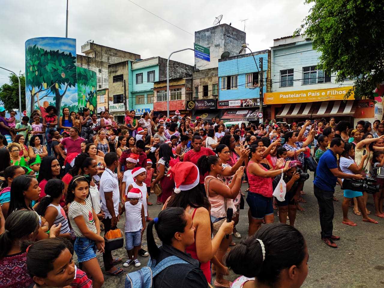 Camacã: Secretaria de Educação realiza 1ª Cantata de Natal e encanta a comunidade